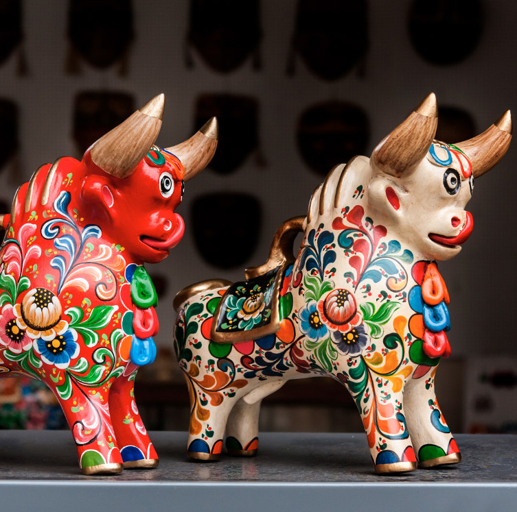Torito-de-oro_Rituales-de-oro-año-nuevo-2022_2-toritos-de-pukara_Ritual-1